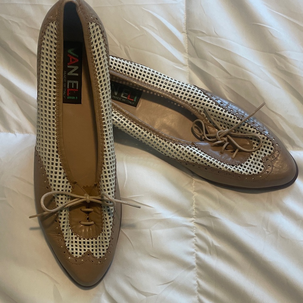 Vaneli Tan and White Perforated Leather Bow-Trim Spectator Flats